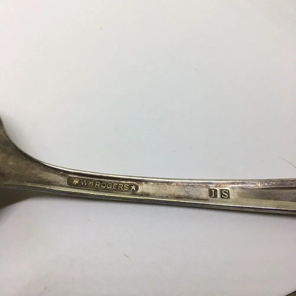 Silver Spoon wm rogers is Marked silverplate flatware Serving Spoon